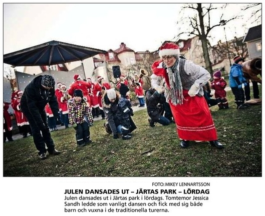  2012-01 Julen dansades ut i Järtas Park på lördag  AT